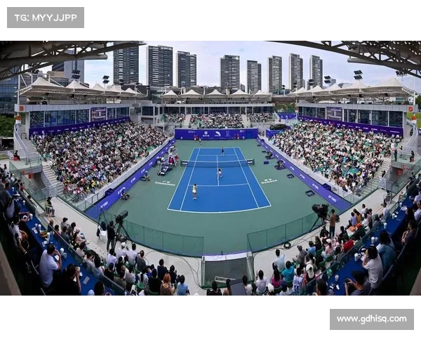 网球比赛摄像角度探析:如何从多个视角呈现赛事精彩瞬间 网球比赛摄像角度探析:如何从多个视角呈现赛事精彩瞬间